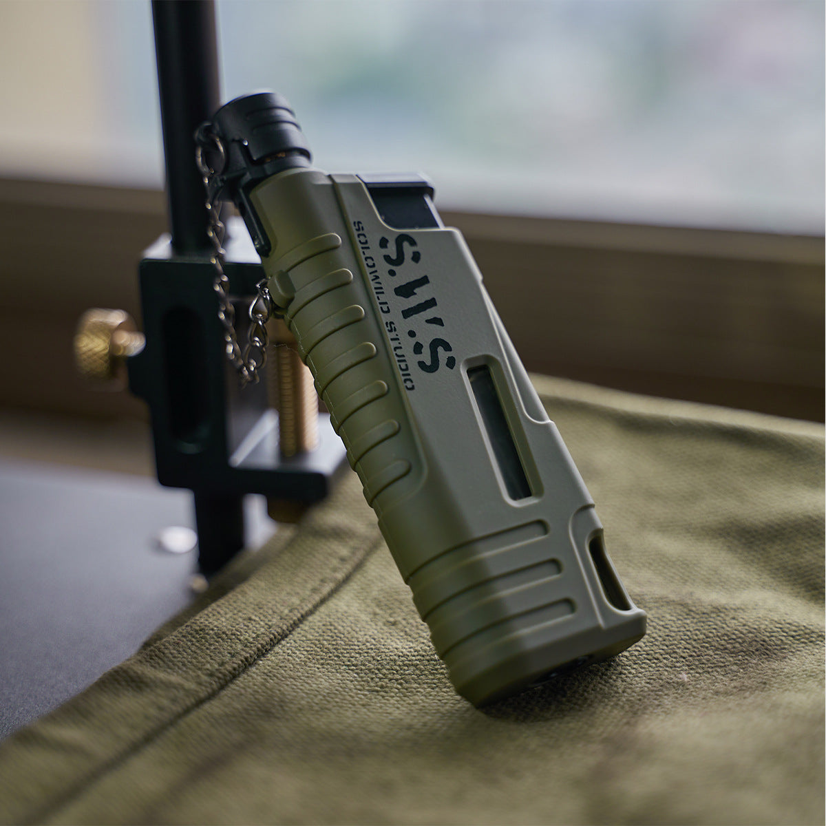 Briquet outdoor rétractable WildFinds